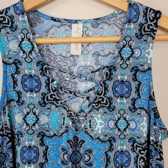 Allison Joy | Blue Boho Print Criss Cross Front Tank Top Size Medium - Picture 7 of 7